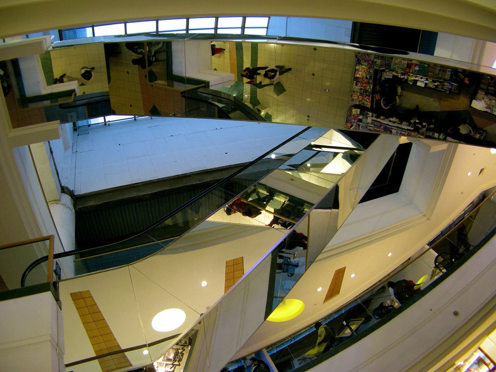 El Startup Challenge de Parque Arauco exige ventas previas. Eso lo convierte en otra cosa que en un programa para startups.